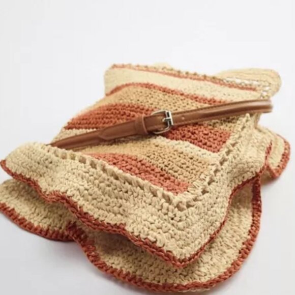 ZARA CROCHET BUCKET BAG with SHOULDER STRAP - LIKE NEW - Picture 3 of 5